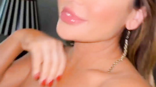 Sexy Milf Twitter 4 video