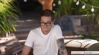 fpo-xnxx-xxx-0-7-10x-ariana-marie-5