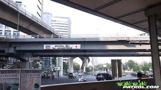 Bee - Bush-dribble starlet XXX