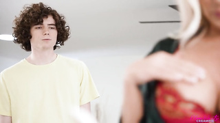 Son's Sperm In The Mom's Pussy