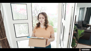 Sexy Milf - Delivery porn XXX