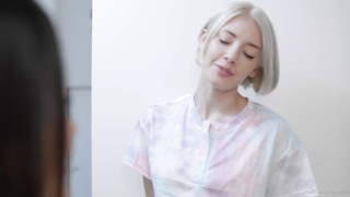 Early Birds - Jennifer White & Lena Anderson (Lesbian, 2022)