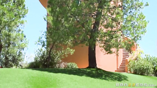 KAYLA KAYDEN MASSAGE