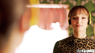 MILF Porn 2024 NEW - Sexy Milf XXX