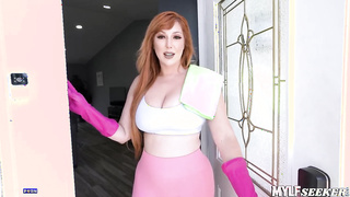 XXX Finding A Redhead With The Biggest Tits & Ass | Lauren Phillips