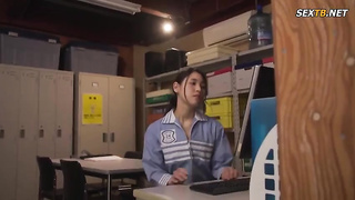 [DLDSS-104] Forbidden adulterous sex of an unfulfilled married woman, a hot summer of sweaty interco 2 video