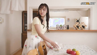 [JUQ-526] A Beautiful, Busty Wife Gets Multiple Climaxes From My Uncle with Creampie While Being Dru