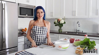 Jewelz Blu Aidra Fox - Jewelz Sexy Kitchen - Busty Cutie Lesbian