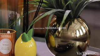 Una Fairy And Lola Bredly - Hot Distraction XXX