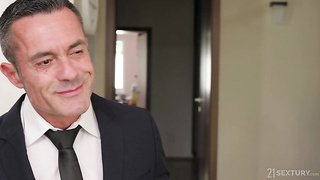 Bonnie Dolce - Happy Ass-iversary XXX