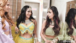 HornyHostel-Aaliyah Yashin & Yasmina Khan