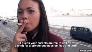 PublicPickups-Amateur Schoolgirl Knows How To Suck