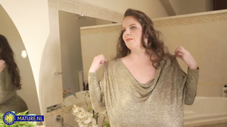 XXL Lady - BBW cougar is ready to fuck!