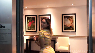 HORNY ROUND ASS COLOMBIAN IN HOTEL