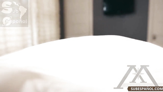 Sarah Vabdella   Mi Madrastra me dio viagra por error Sub