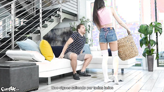 Liz Jordan ¿ Tengo tu atencion hermanito? ¿ A que esperas para follarme ? Sub