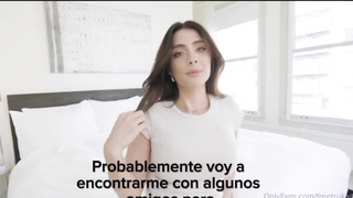 Tru Kait visita a su amiga para la mierda de la mañana