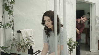 Casey Calvert - New Family XXX Video