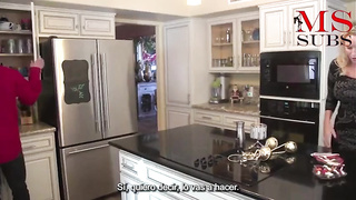 Jodie West - Hijastro prepara sorpresa a su madrastra y después se la folla sub esp