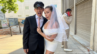 Chauffeur Fucks The Bride (2023) - Yae Triplex