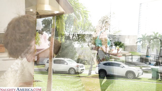 XXX Ellie Tay fixes a sandwich for son’s friend before having him feed her his sausage