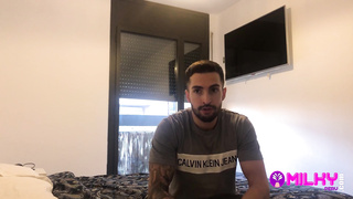 Cita en Tinder acaba en follada