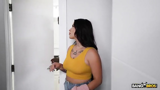 XXX Big Dick Stretches My Pussy | Diamond Franco