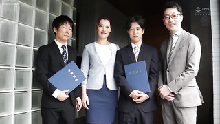 [JUQ-576] Continuing a Friends-With-Benefits Relationship with My Son’s Friend – Drowning in an Impr