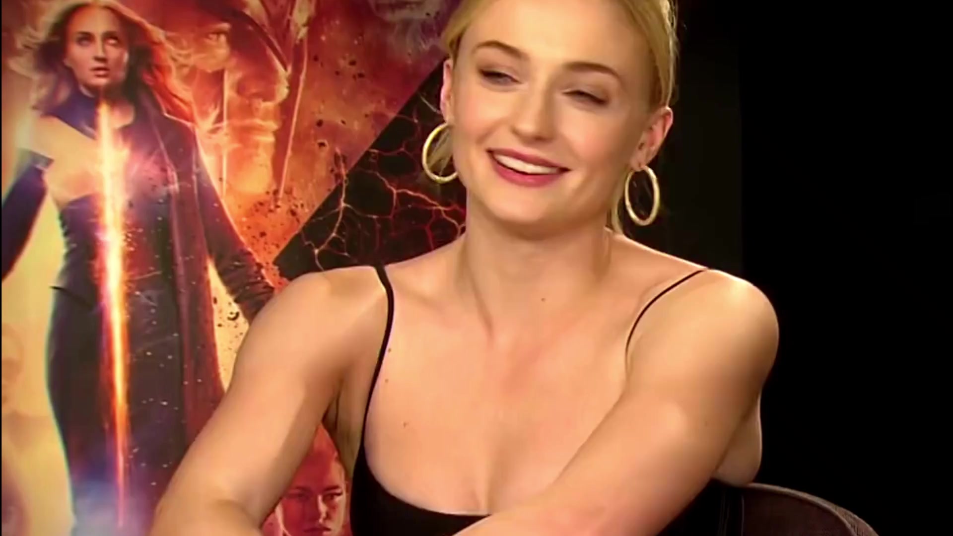Sophie Turner's Armpits 1