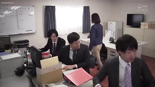 [JUQ-698] I know it all… Impregnating and educating the high-class woman boss – Yoshizawa Yuki