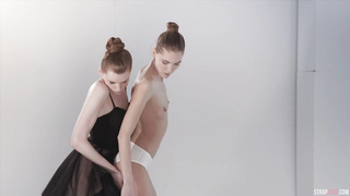 Straplez Rossy Bush & Mia Reese Ballerinas