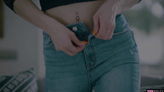 Candie Luciani - Girl Next Door [TeenFidelity]
