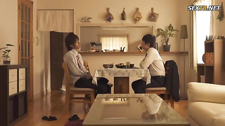 [JUQ-536] Witnessing the hidden face of my friends mother Yuuka, I was trained with mouth-stopping s