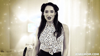 Syren de mer - Show Me How This Butt Plug Works Son