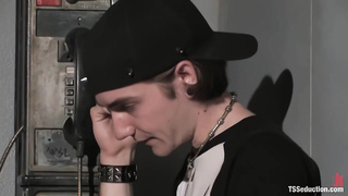 Danielle Foxxx And Kade