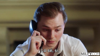 Rachael Cavalli Se Folla a un joven semental mientras su  joven marido cornudo mira Sub