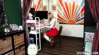 Dez Hansen, loves getting fucked