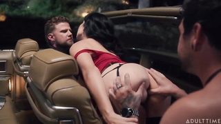 XXX Alone At The Park Good Porn, Vince Karter & Lucky Fate