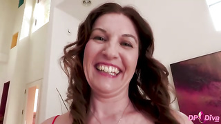 Porn-Jenn porn - Curvy Nurse Jenn porn Gets Fucked fsexP and DVP rq