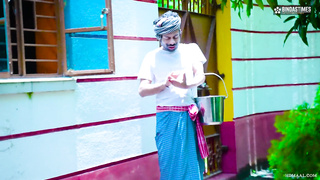 Teju with doodhwala