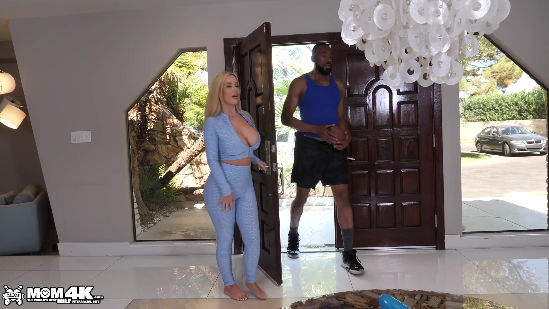 Savannah Bond,Jovan Jordan MOM GETS BBC!!!