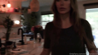 Nicole Aniston - Cheating Housewife Fucked The Handy Man