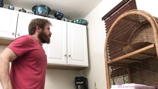 Brianna Beach  Madre visita Part 1