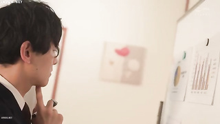 [ROE-321] Drunken female boss in pantyhose leads to Friday karaoke creampie affair. Mizuno Yuuka