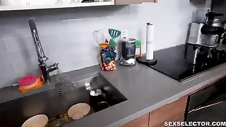 My best friend's mother likes me to visit her house.