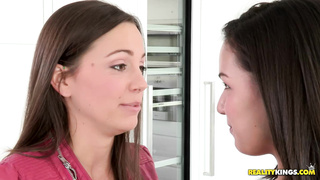 Girlie Grind - Shae Summers, Abigail Mac