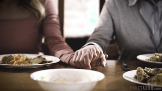 Soaking - Cadence Lux, Hazel Moore