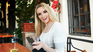 The Housekeeper’s New Life - Lacey Amour