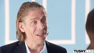 Armani faz o melhor sexo anal