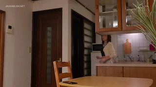 [HMN-693] My aunt, who left home due to her husbands affair, stayed at my house. Her J-cup breasts a